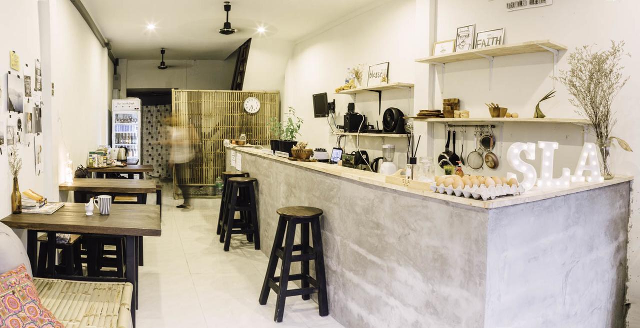 Sla Bar N'Bed Hostel Bangkok Kültér fotó